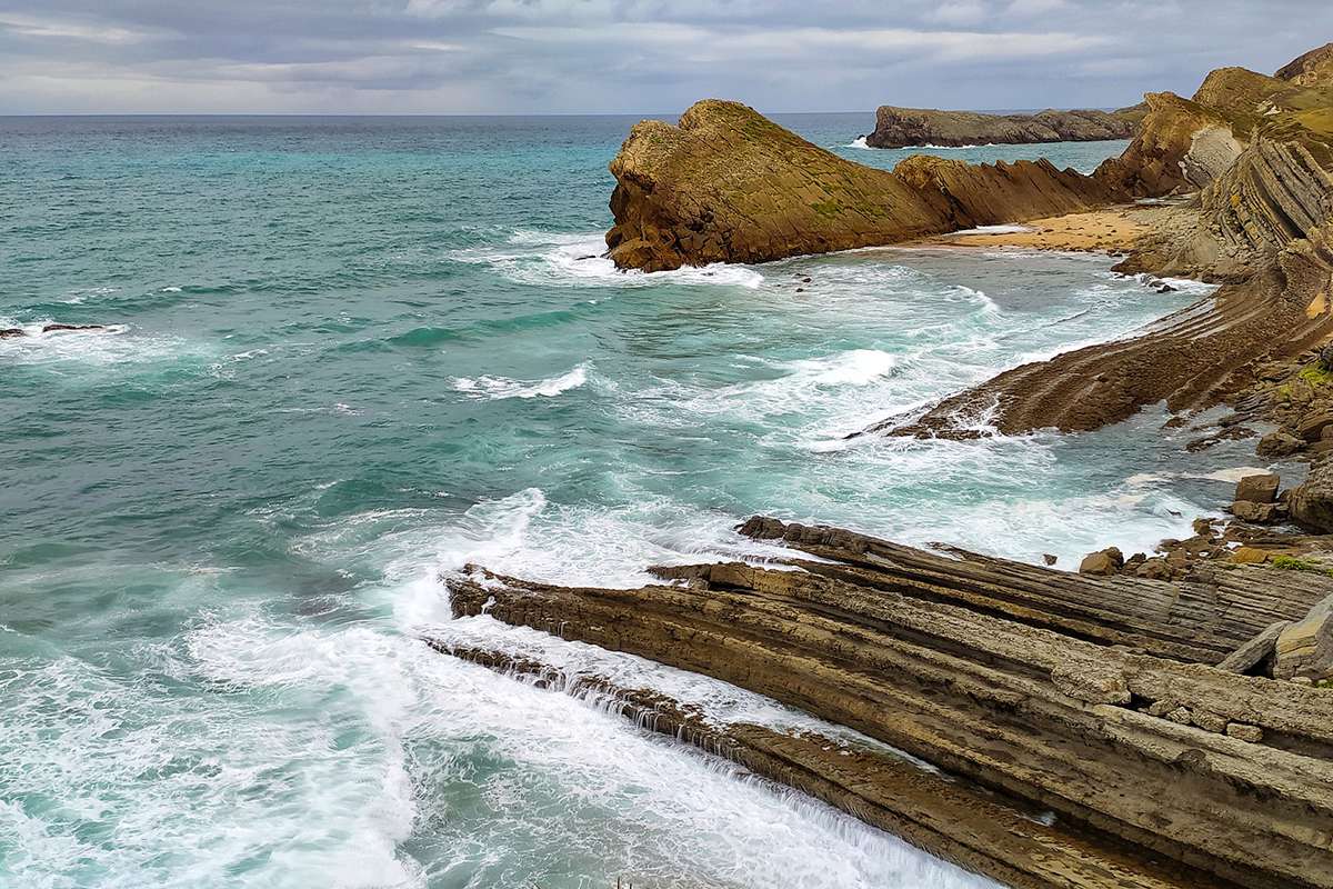 ruta por cantabria de 4 días furgoneta